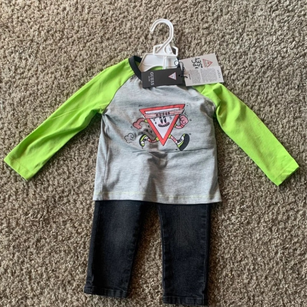 Guess 12 month old two piece set.